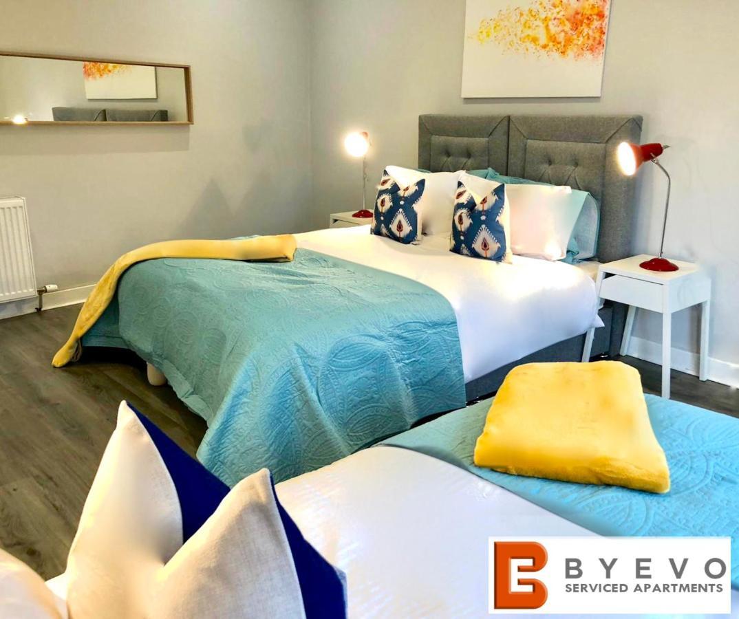 Byevo Almar Villa - Close To City And Airport - Perfect For Contractors Or Large Groups Glasgow Zewnętrze zdjęcie