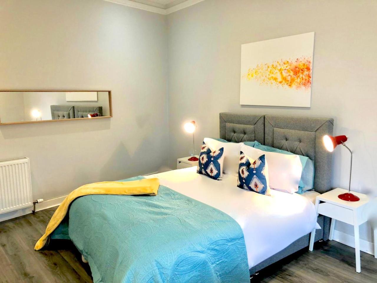 Byevo Almar Villa - Close To City And Airport - Perfect For Contractors Or Large Groups Glasgow Zewnętrze zdjęcie
